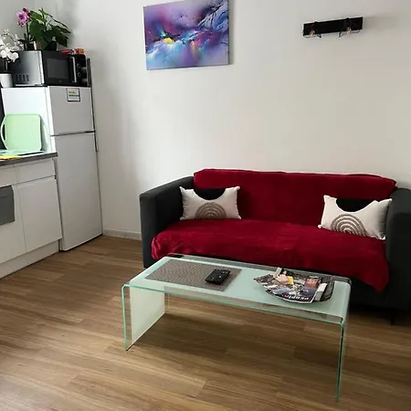 Apartment Petit Nid Catalan , 10 Minutes Des Plages